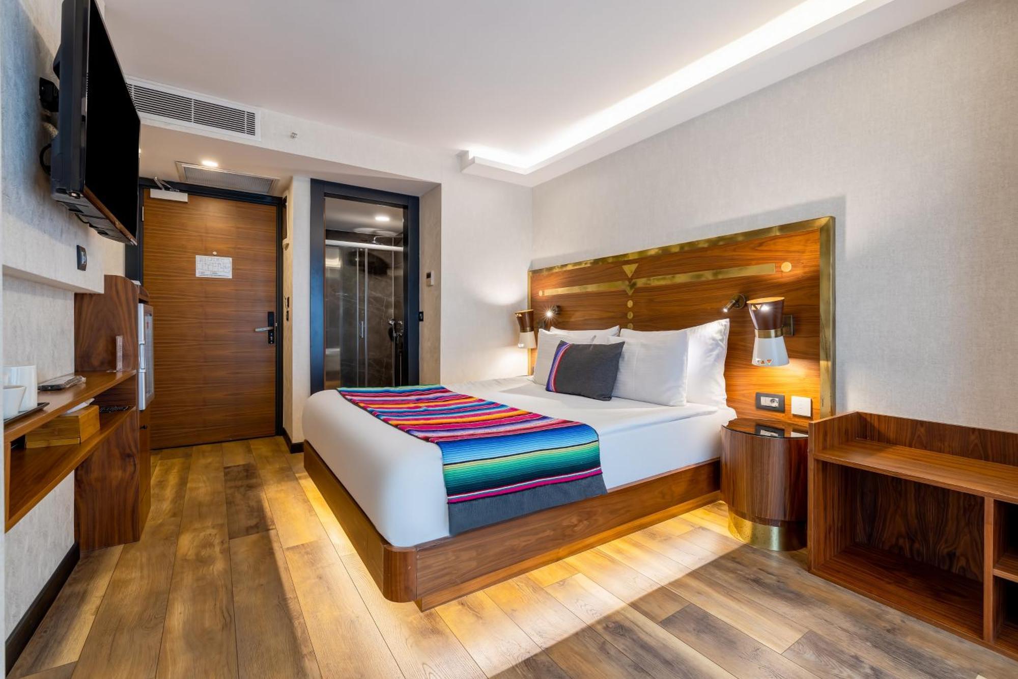 Hay Hotel Alsancak Esmirna Exterior foto