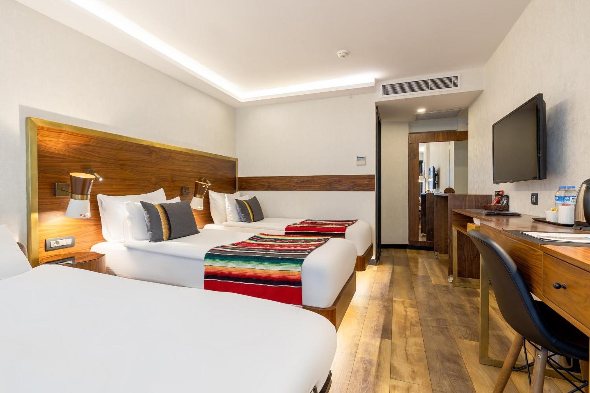Hay Hotel Alsancak Esmirna Exterior foto
